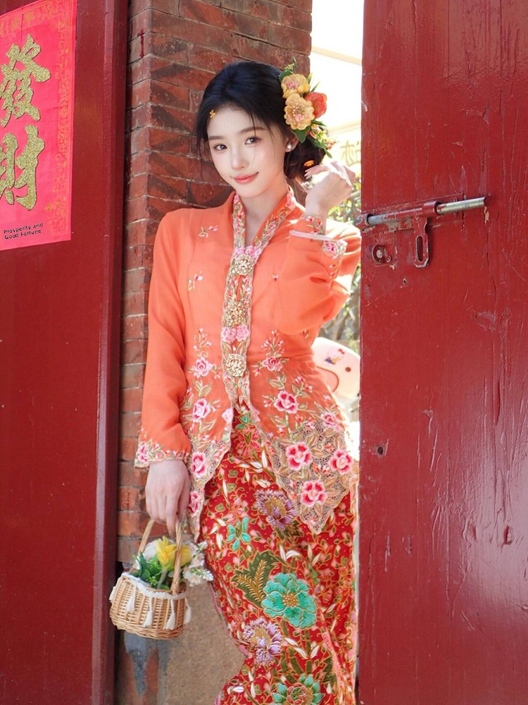 Ethnic Clothing & Online Fashion Store Khaadi Pk - Zestaw odzieży etnicznej Dai dla kobiet,