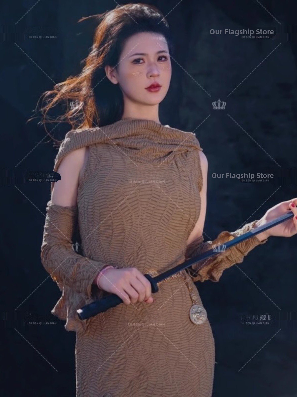 Nowa sukienka do sesji zdjęcio – Ethnic Fashion Online recenzja i cena